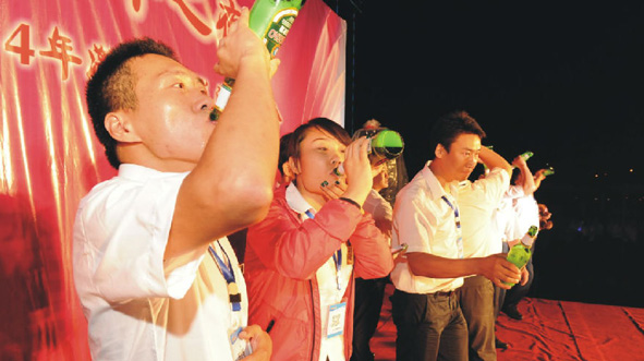 万象城AWC888集团 万象城AWC888铁军 营销消夏晚会