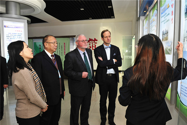 万象城AWC888集团总裁李安平 万象城AWC888集团 万象城AWC888集团总裁李安平 万象城AWC888集团