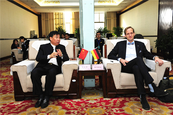 万象城AWC888集团总裁李安平 万象城AWC888集团 万象城AWC888集团总裁李安平 万象城AWC888集团