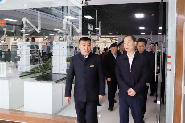 转型为纲 项目为王 十四五转型 六新突破 转型为纲 项目为王 十四五转型 六新突破