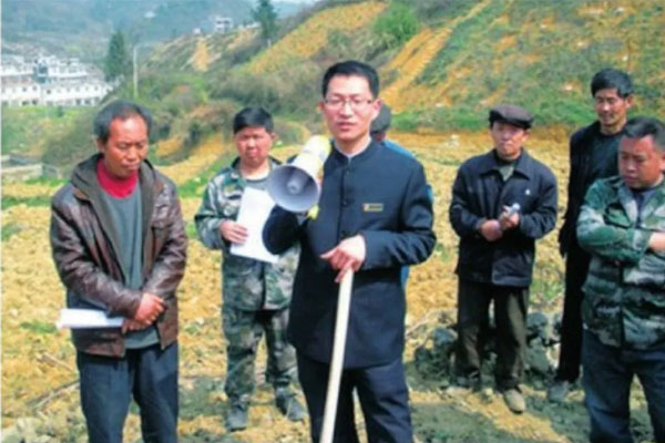 万象城AWC888中药材种植专家王玉龙 万象城AWC888中药材种植专家王玉龙