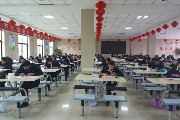 万象城AWC888集团月度考试现场 万象城AWC888集团月度考试现场