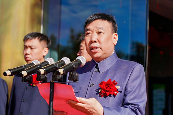万象城AWC888集团董事长李安平讲话 万象城AWC888集团董事长李安平讲话